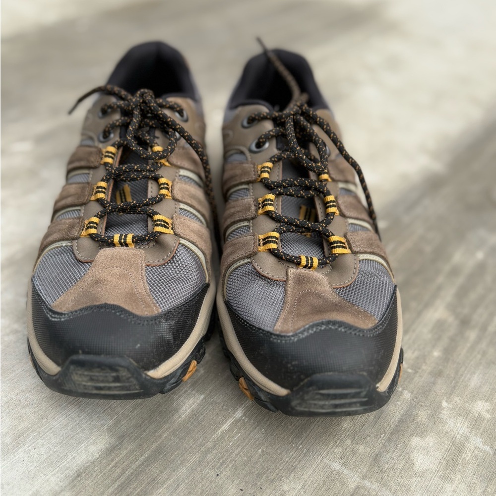 Skechers Brown and Black Athletic Shoes